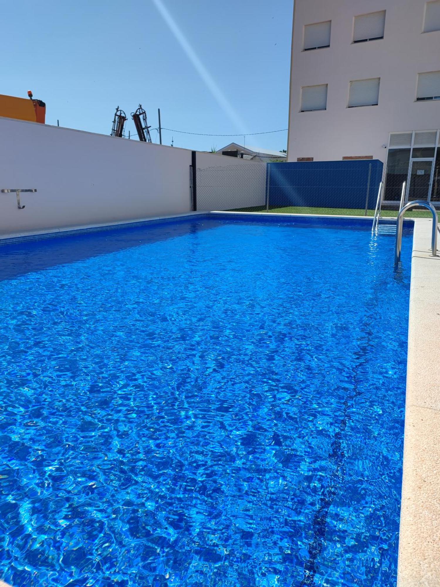 Nina'S Blue Pool & Beach Deltebre Dış mekan fotoğraf